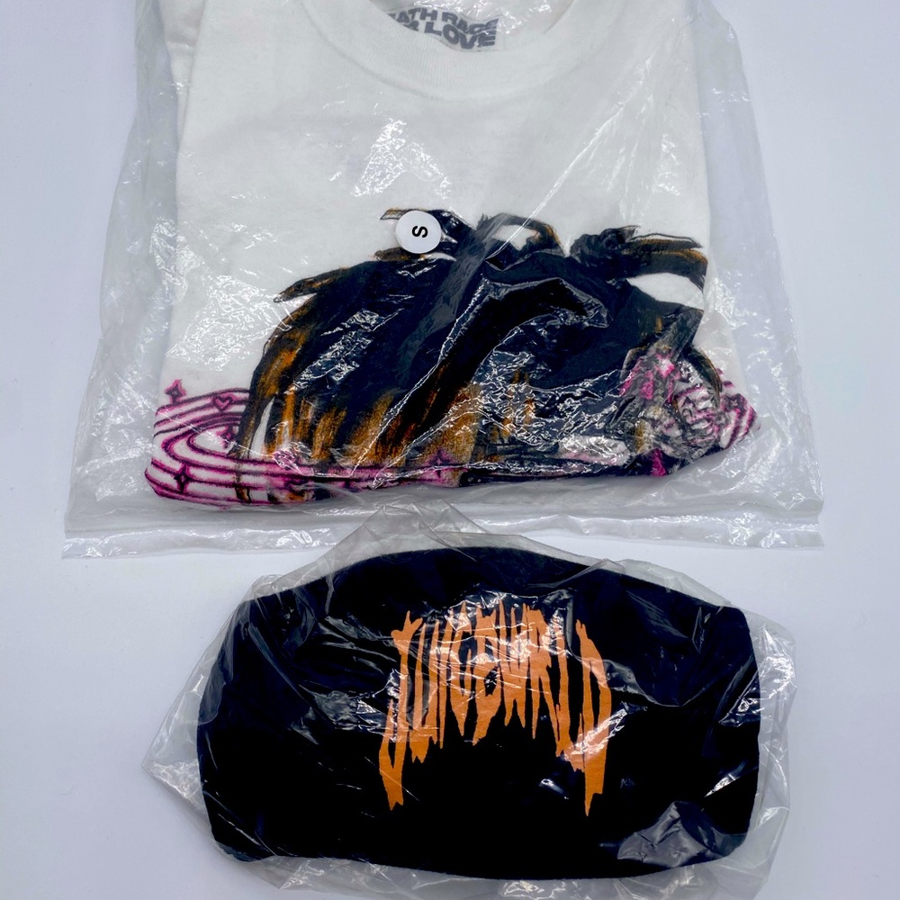 Juice Wrld Long Sleeve T-Shirt & Mask Bundle